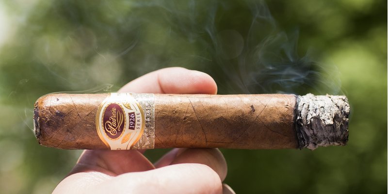 Padrón Serie 1926 No. 6 Top 2 cigar 2019