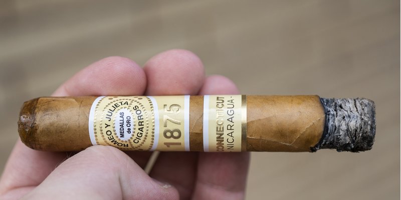 REVIEW ĐÁNH GIÁ ROMEO Y JULIETA 1875 NICARAGUA CONNECTICUT BULLY