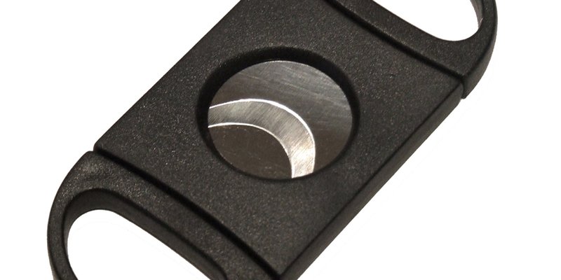 Cigar cutter là gì? và cách sử dụng sao cho khoa học?