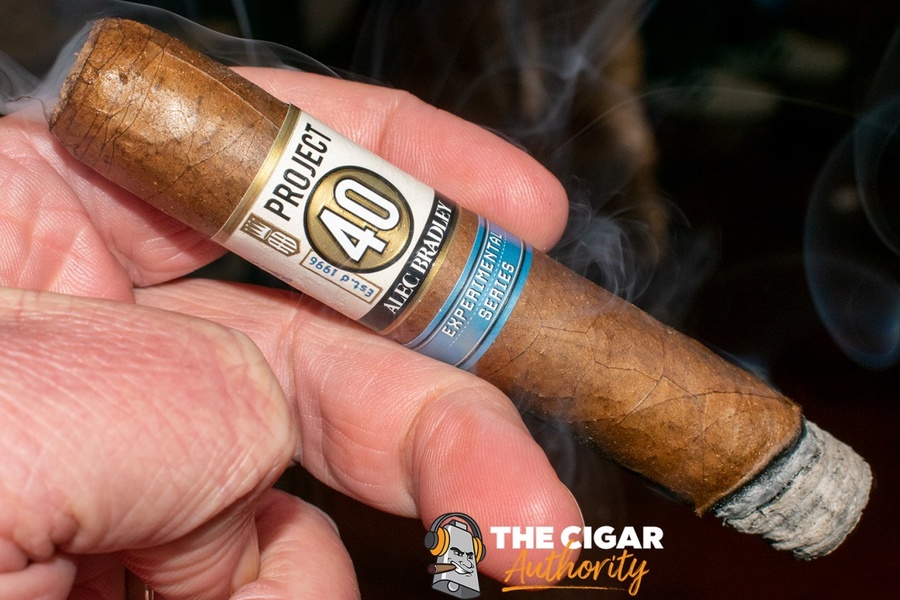 Đánh giá Xì gà  Alec Bradley Project 40 Robusto