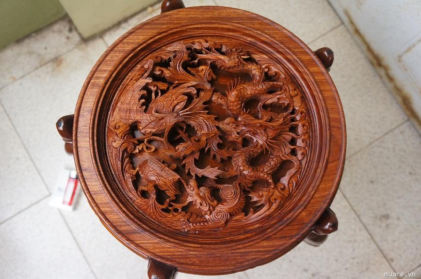 Lựa chọn họa tiết trang trí trên gạt tàn gỗ